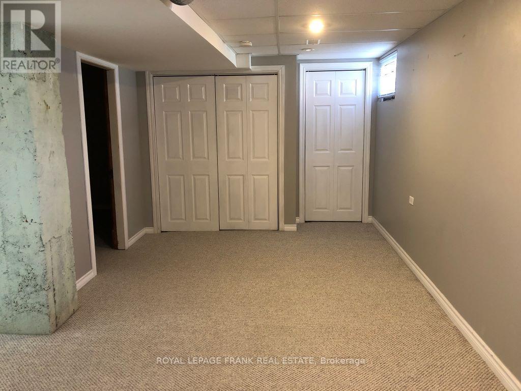 












714 CHEMONG ROAD

,
Peterborough North (South),




Ontario
K9H5Y9

