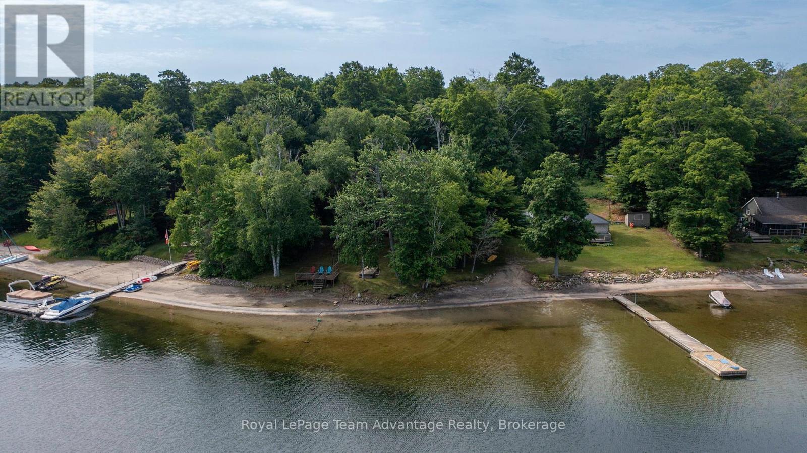 












646 (125) OAK POINT ROAD

,
Parry Sound,




Ontario
P2A2X4


