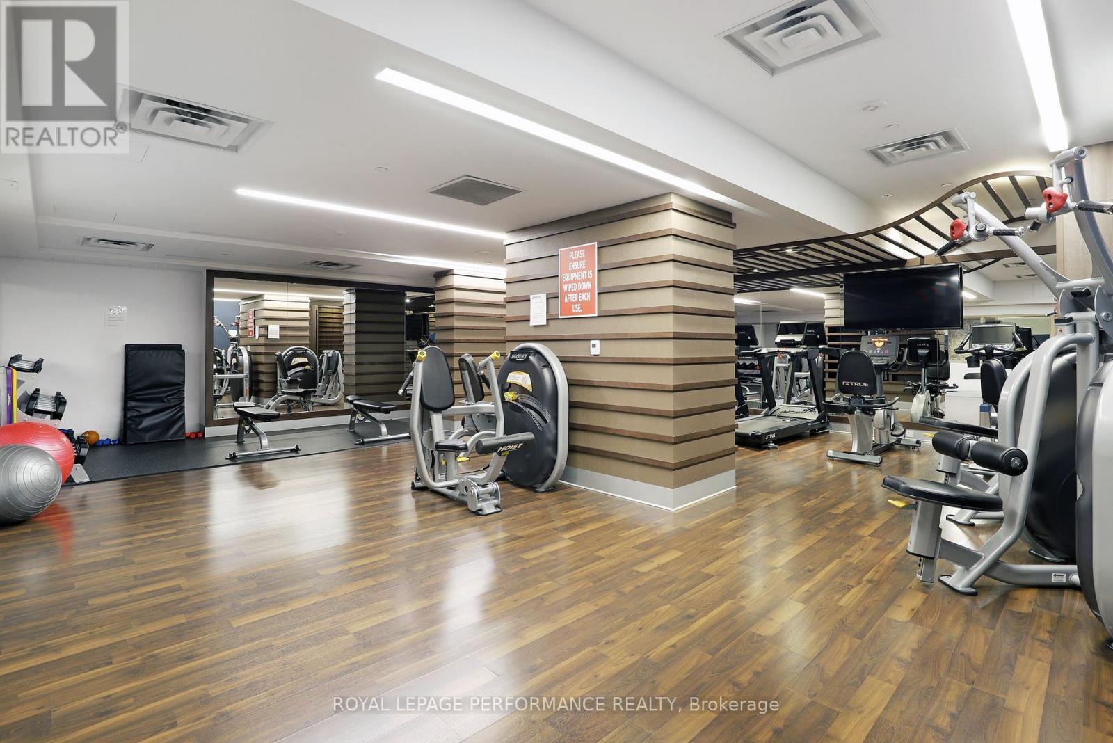 












907 - 1035 BANK STREET

,
Ottawa,




Ontario
K1S5K3

