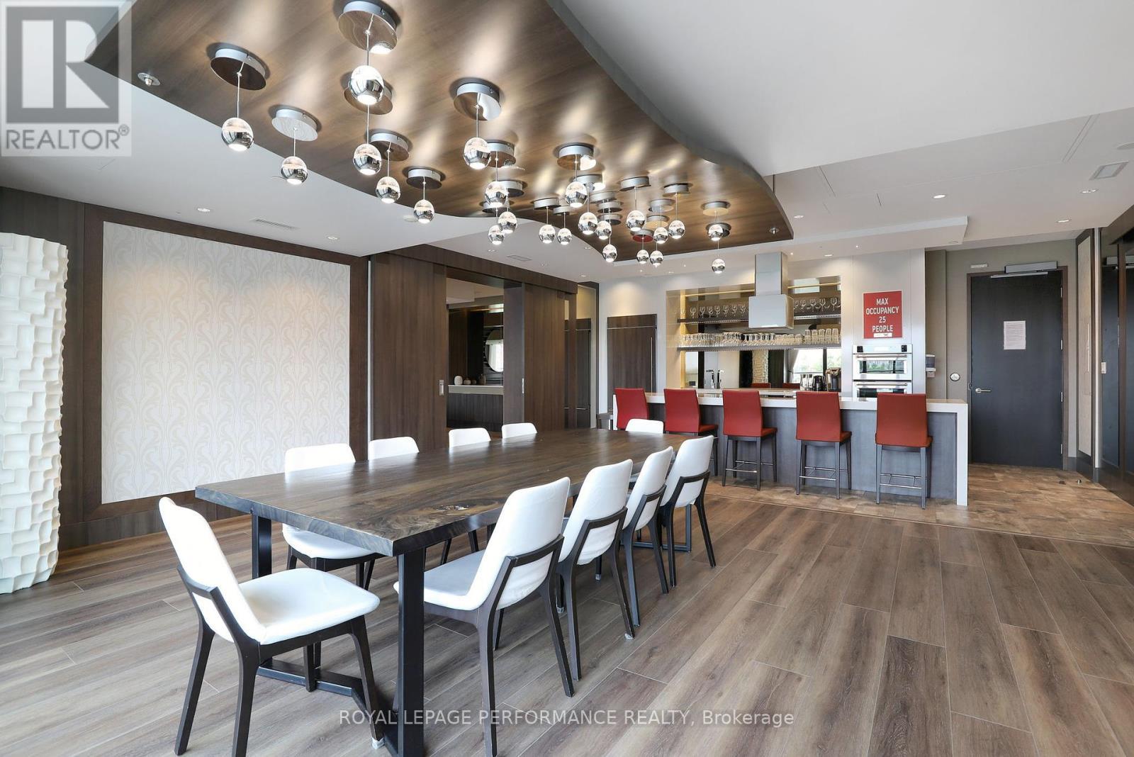 












907 - 1035 BANK STREET

,
Ottawa,




Ontario
K1S5K3

