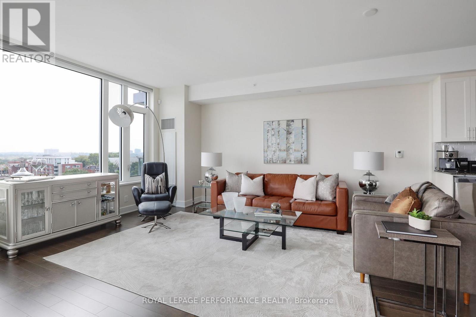 












907 - 1035 BANK STREET

,
Ottawa,




Ontario
K1S5K3

