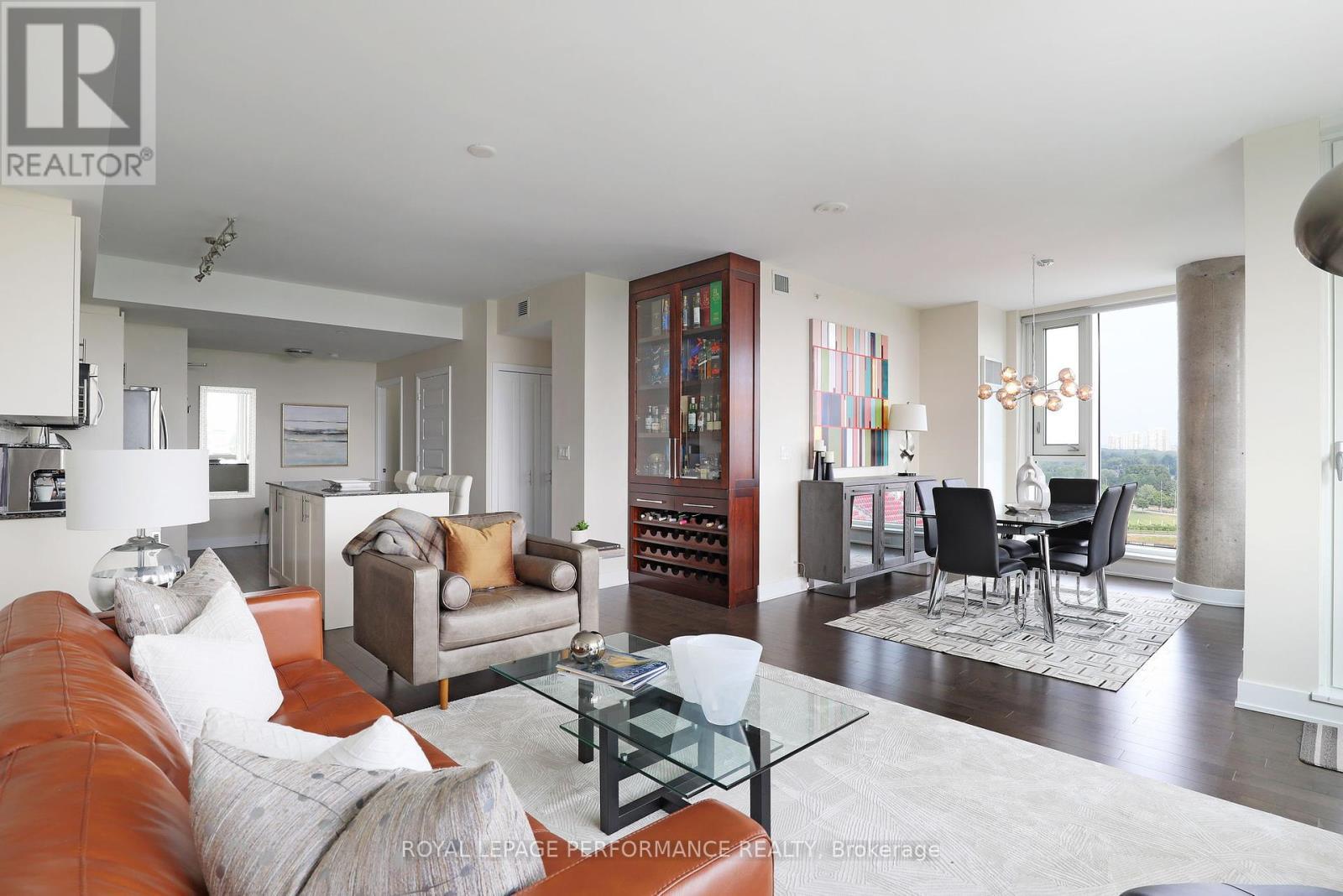 












907 - 1035 BANK STREET

,
Ottawa,




Ontario
K1S5K3

