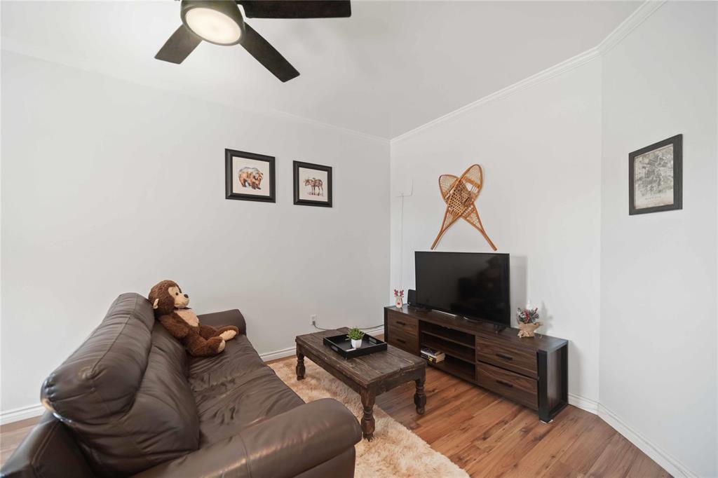 












2121 79 Smith Street

,
Winnipeg,




Manitoba
R3C1J4

