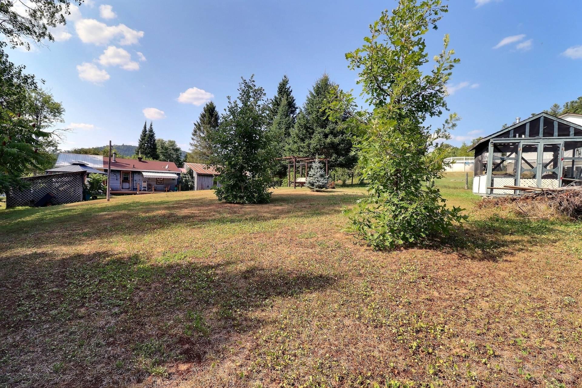 









136


Ch. Ducharme

,
Val-des-Bois,




QC
J0X3C0

