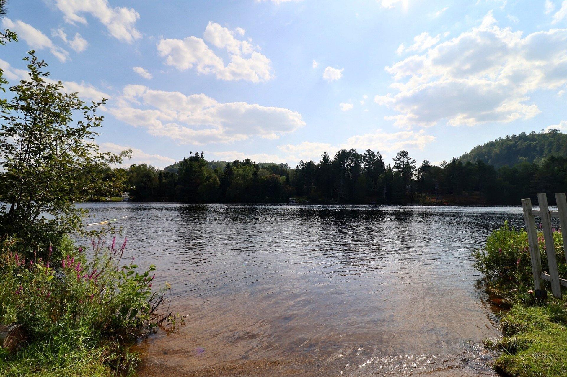 









136


Ch. Ducharme

,
Val-des-Bois,




QC
J0X3C0


