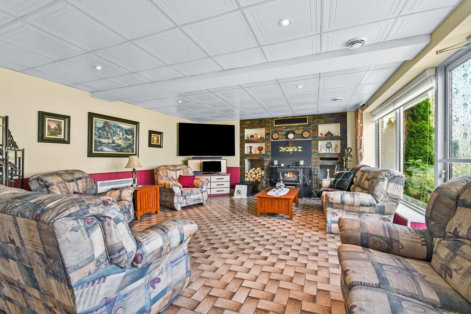 









4331


Rue Dufresne

,
Saint-Félix-de-Valois,




QC
J0K2M0

