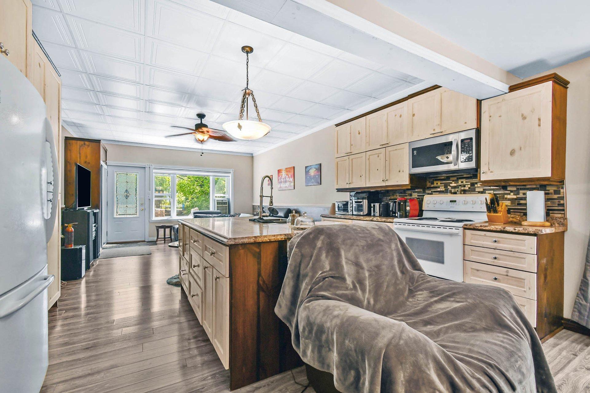 









4331


Rue Dufresne

,
Saint-Félix-de-Valois,




QC
J0K2M0

