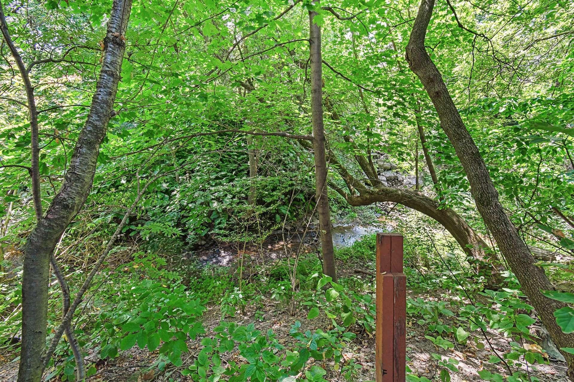 









4331


Rue Dufresne

,
Saint-Félix-de-Valois,




QC
J0K2M0

