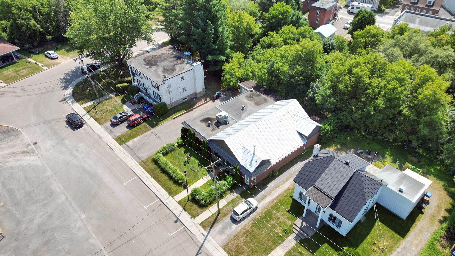 









4331


Rue Dufresne

,
Saint-Félix-de-Valois,




QC
J0K2M0

