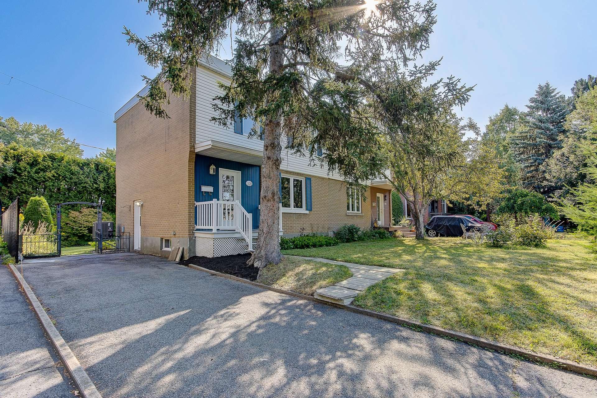 









1320


Rue Palardy

,
Saint-Bruno-de-Montarville,




QC
J3V3P3

