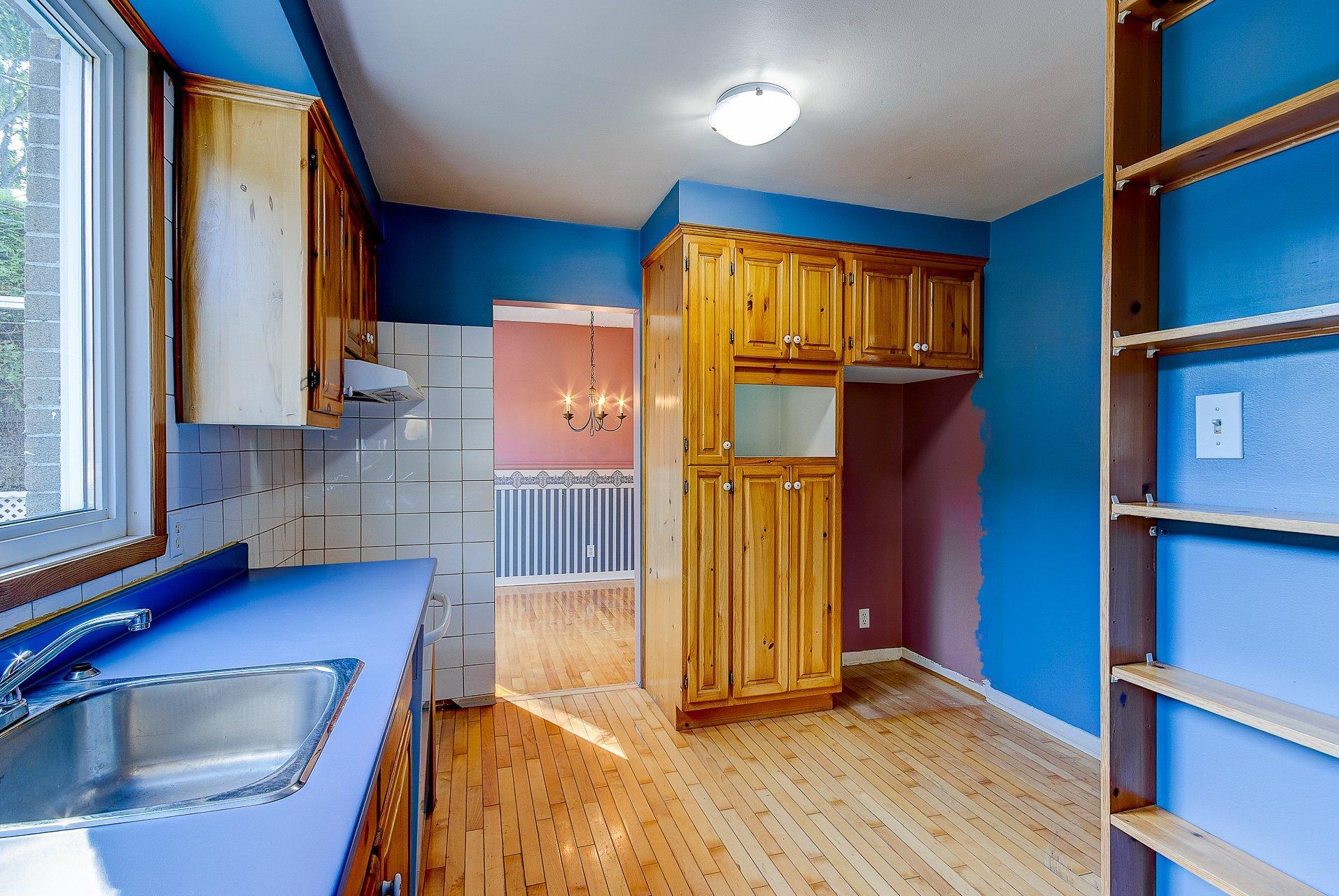 









1320


Rue Palardy

,
Saint-Bruno-de-Montarville,




QC
J3V3P3

