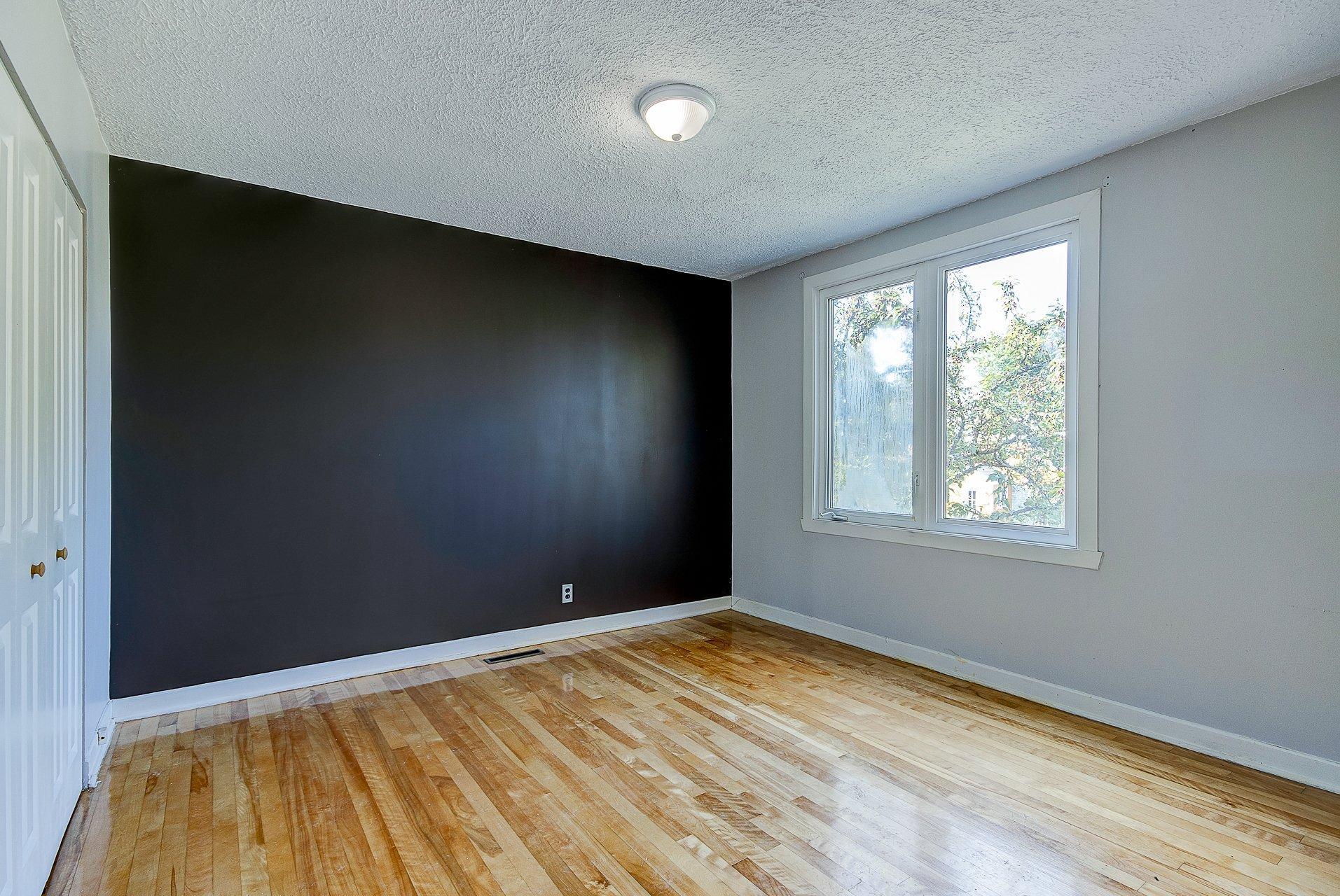 









1320


Rue Palardy

,
Saint-Bruno-de-Montarville,




QC
J3V3P3

