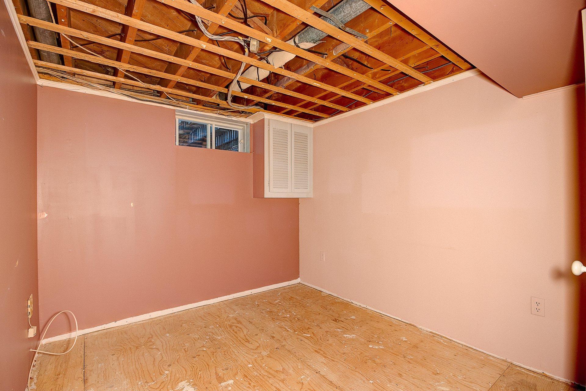 









1320


Rue Palardy

,
Saint-Bruno-de-Montarville,




QC
J3V3P3


