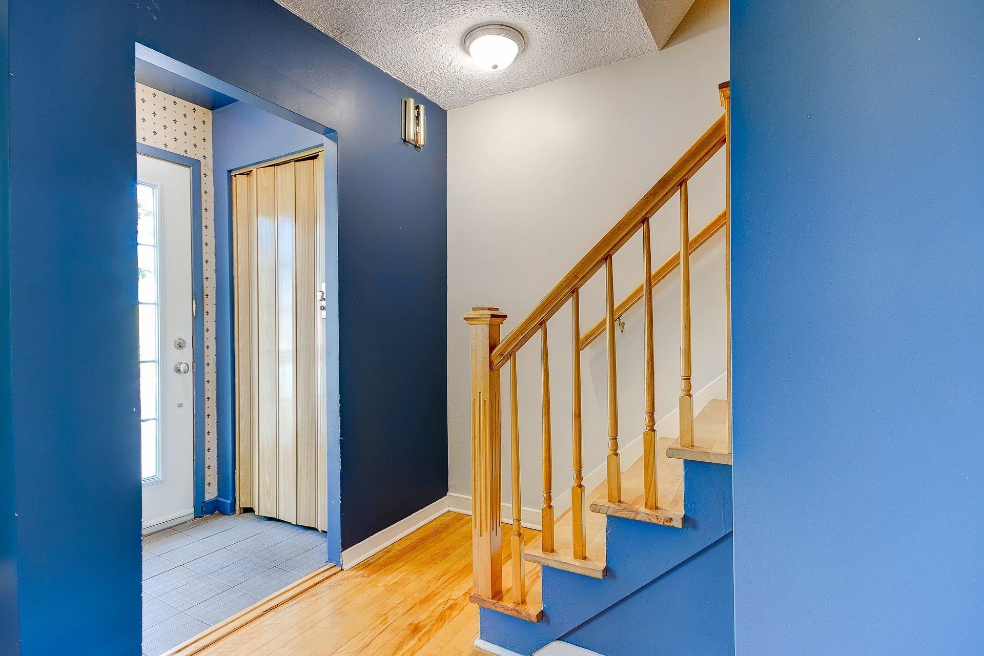 









1320


Rue Palardy

,
Saint-Bruno-de-Montarville,




QC
J3V3P3

