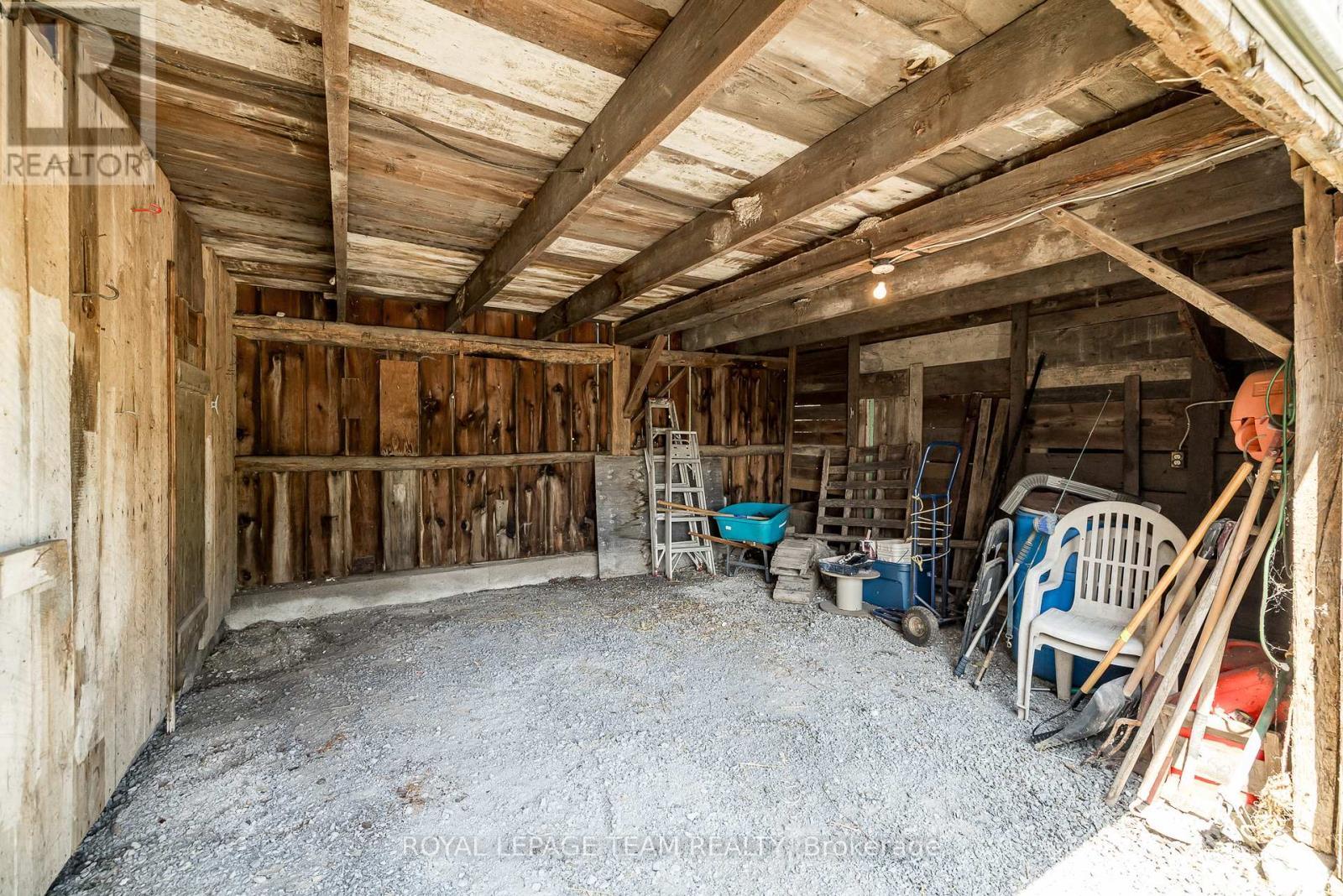 












2106 DUNROBIN ROAD

,
Ottawa,




Ontario
K0A1T0

