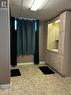 Bathroom \\ laundry