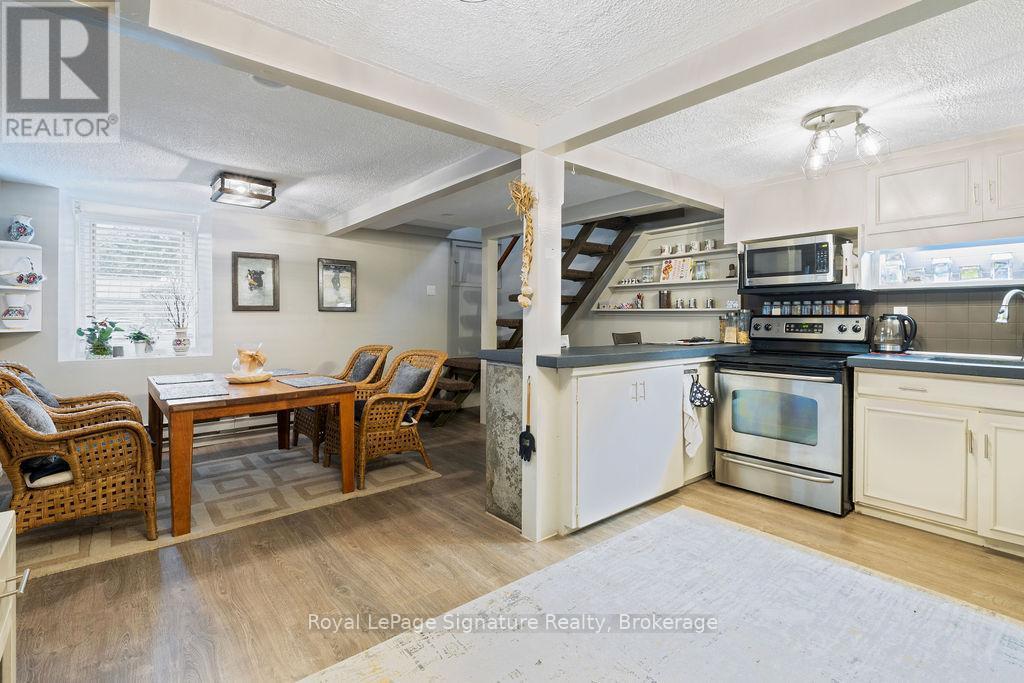 












226079 CENTREVILLE ROAD

,
Meaford,




Ontario
N4L0A7

