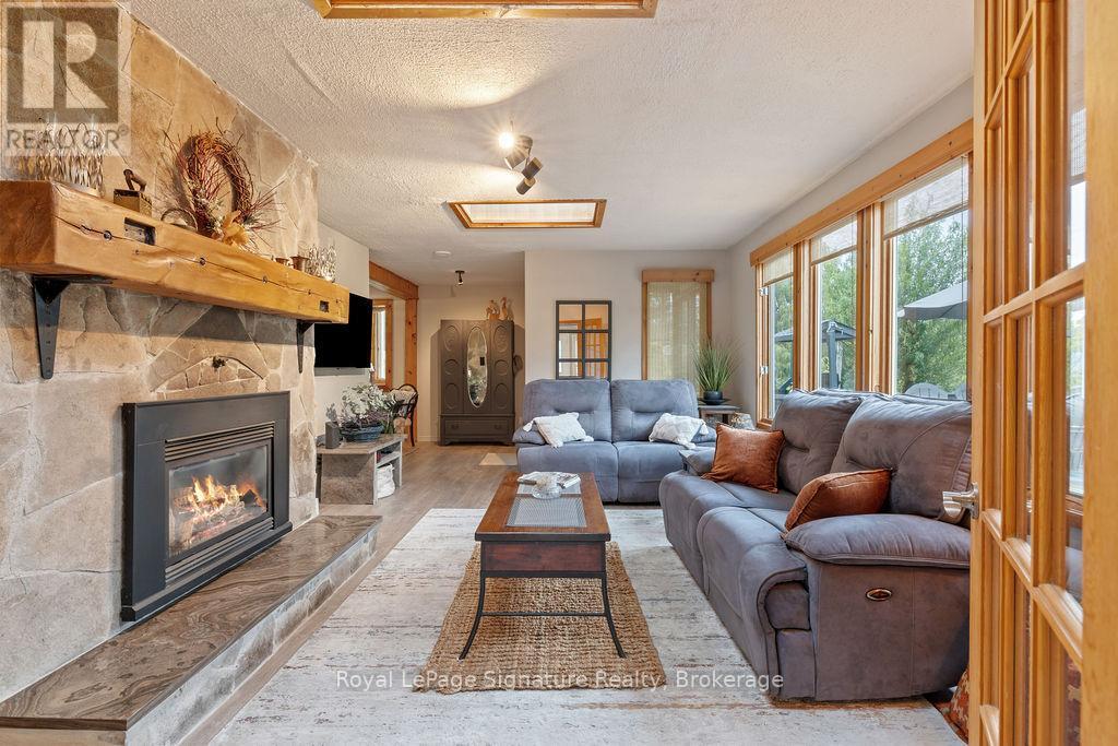 












226079 CENTREVILLE ROAD

,
Meaford,




Ontario
N4L0A7

