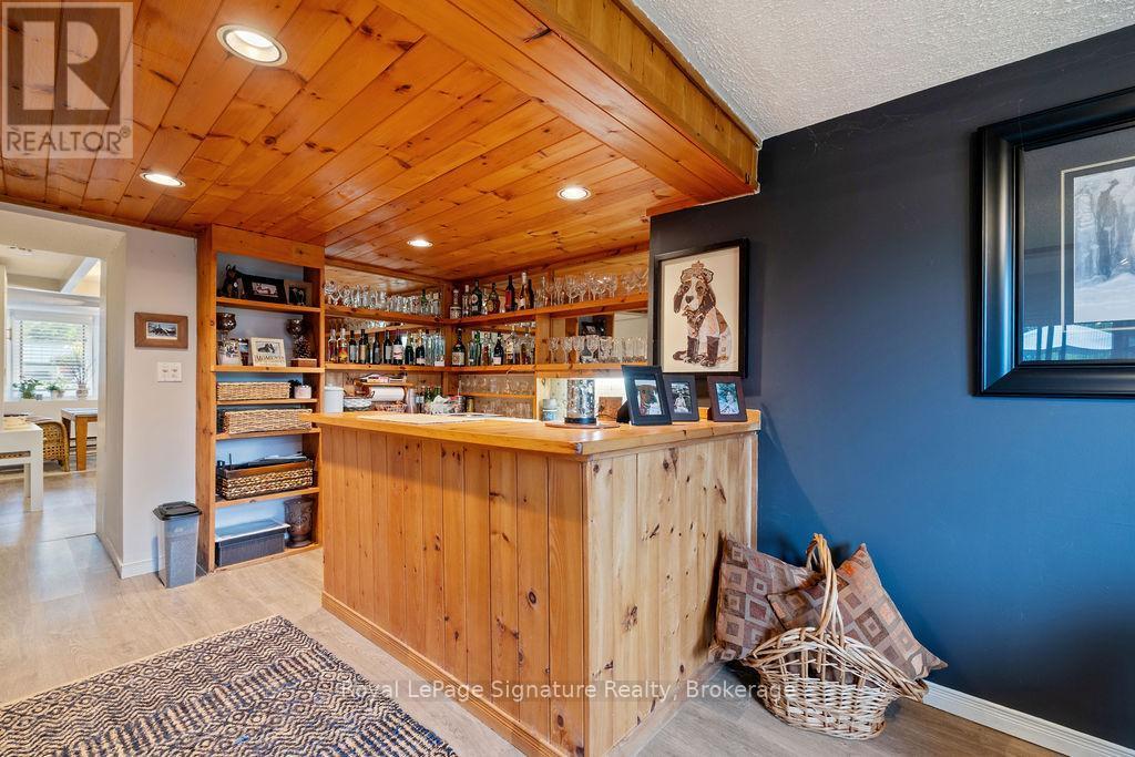 












226079 CENTREVILLE ROAD

,
Meaford,




Ontario
N4L0A7

