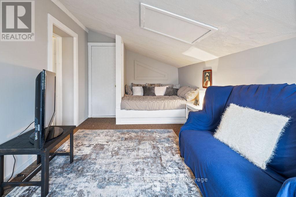 












226079 CENTREVILLE ROAD

,
Meaford,




Ontario
N4L0A7

