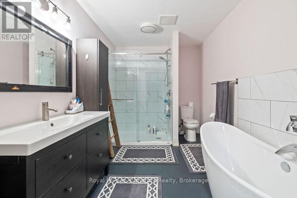 












226079 CENTREVILLE ROAD

,
Meaford,




Ontario
N4L0A7

