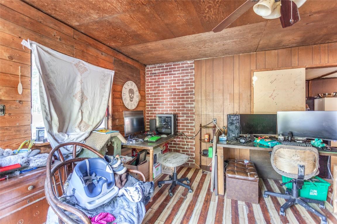 









18


Chouinard

Road,
Cherryville,




BC
V0E 2G3

