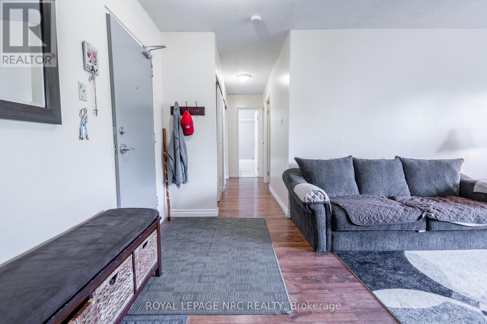 












316 - 242 OAKDALE AVENUE

,
St. Catharines (Oakdale),




Ontario
L2P3K5

