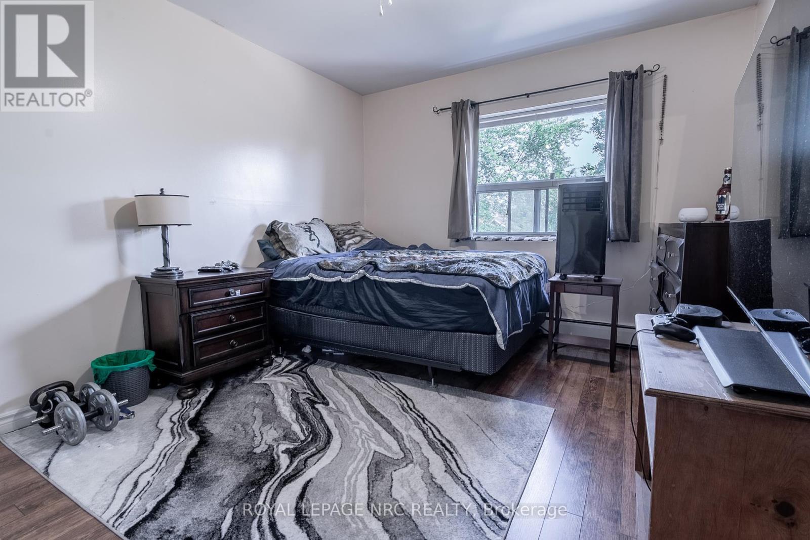 












316 - 242 OAKDALE AVENUE

,
St. Catharines (Oakdale),




Ontario
L2P3K5

