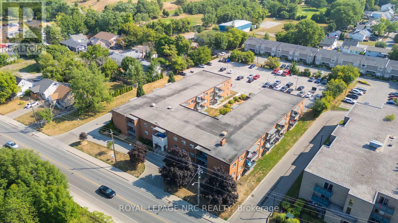 












316 - 242 OAKDALE AVENUE

,
St. Catharines (Oakdale),




Ontario
L2P3K5

