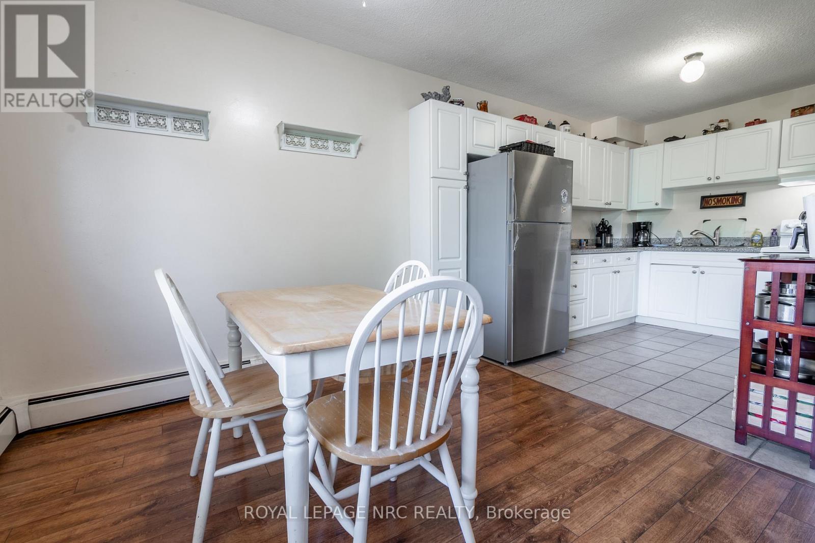 












316 - 242 OAKDALE AVENUE

,
St. Catharines (Oakdale),




Ontario
L2P3K5

