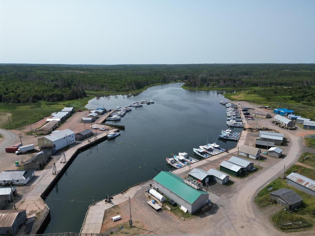 












Lot 7 Harbour Road

,
Naufrage,







PE
C0A 2B0

