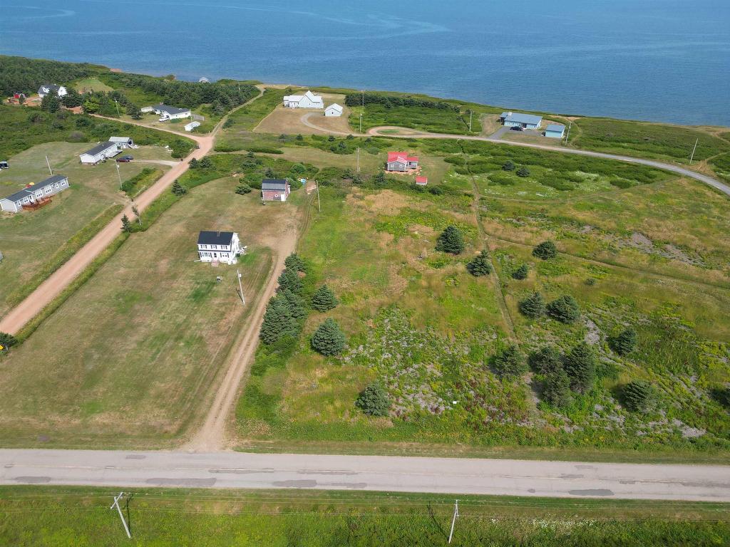 












Lot 8 Harbour Road

,
Naufrage,







PE
C0A 2B0

