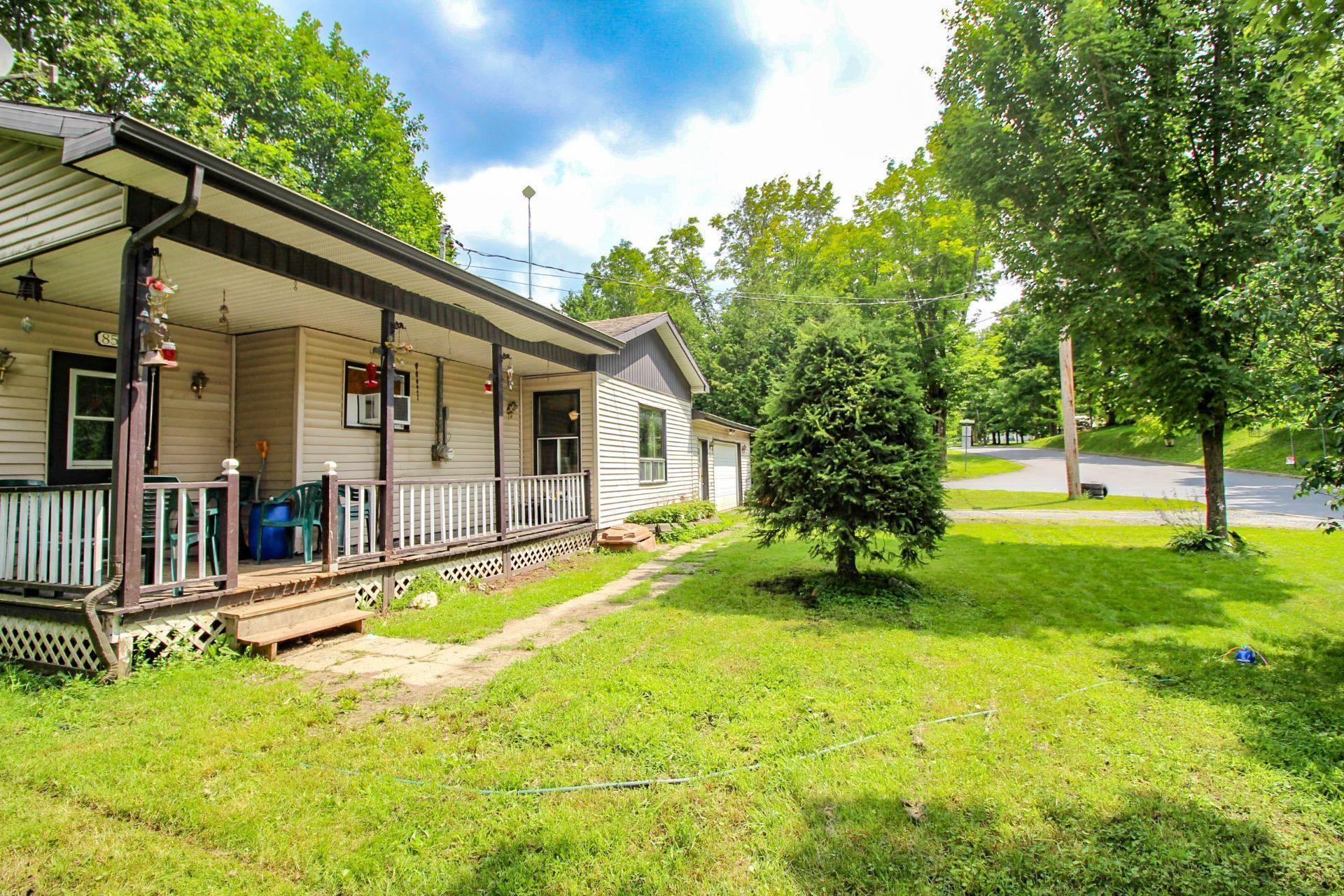 









85


Rue Main

,
Hatley - Municipalité,




QC
J0B4B0

