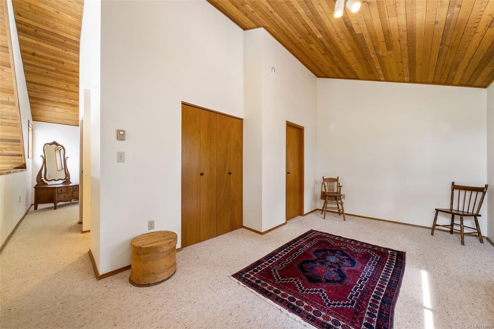 









1618


Davies

Rd,
Highlands,




BC
V9B 6E8

