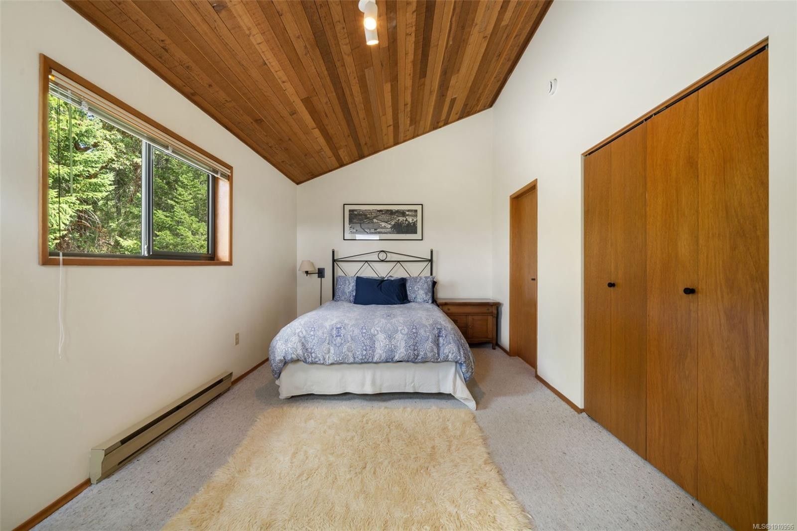 









1618


Davies

Rd,
Highlands,




BC
V9B 6E8

