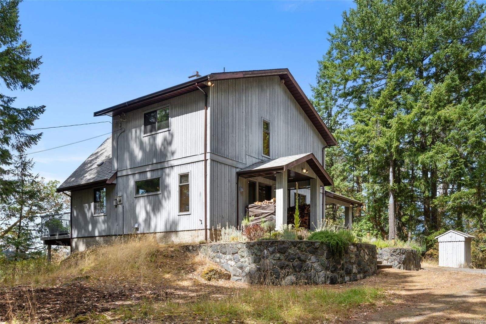 









1618


Davies

Rd,
Highlands,




BC
V9B 6E8

