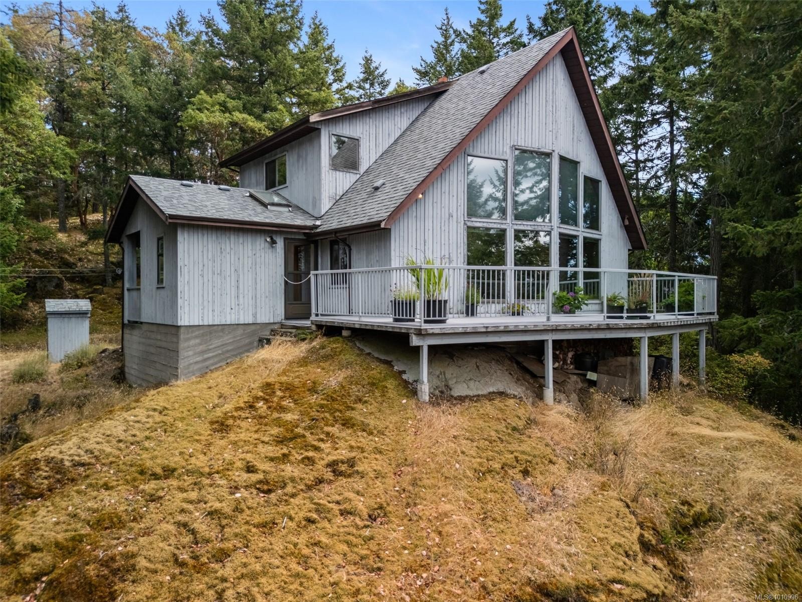 









1618


Davies

Rd,
Highlands,




BC
V9B 6E8


