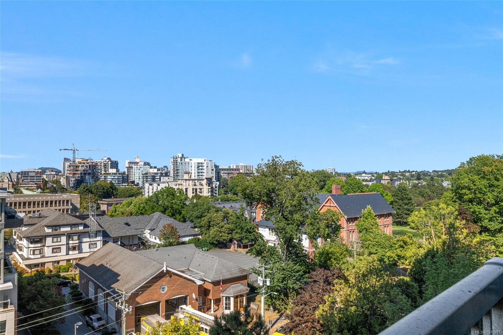 









647


Michigan

St, 904,
Victoria,




BC
V8V 1S9

