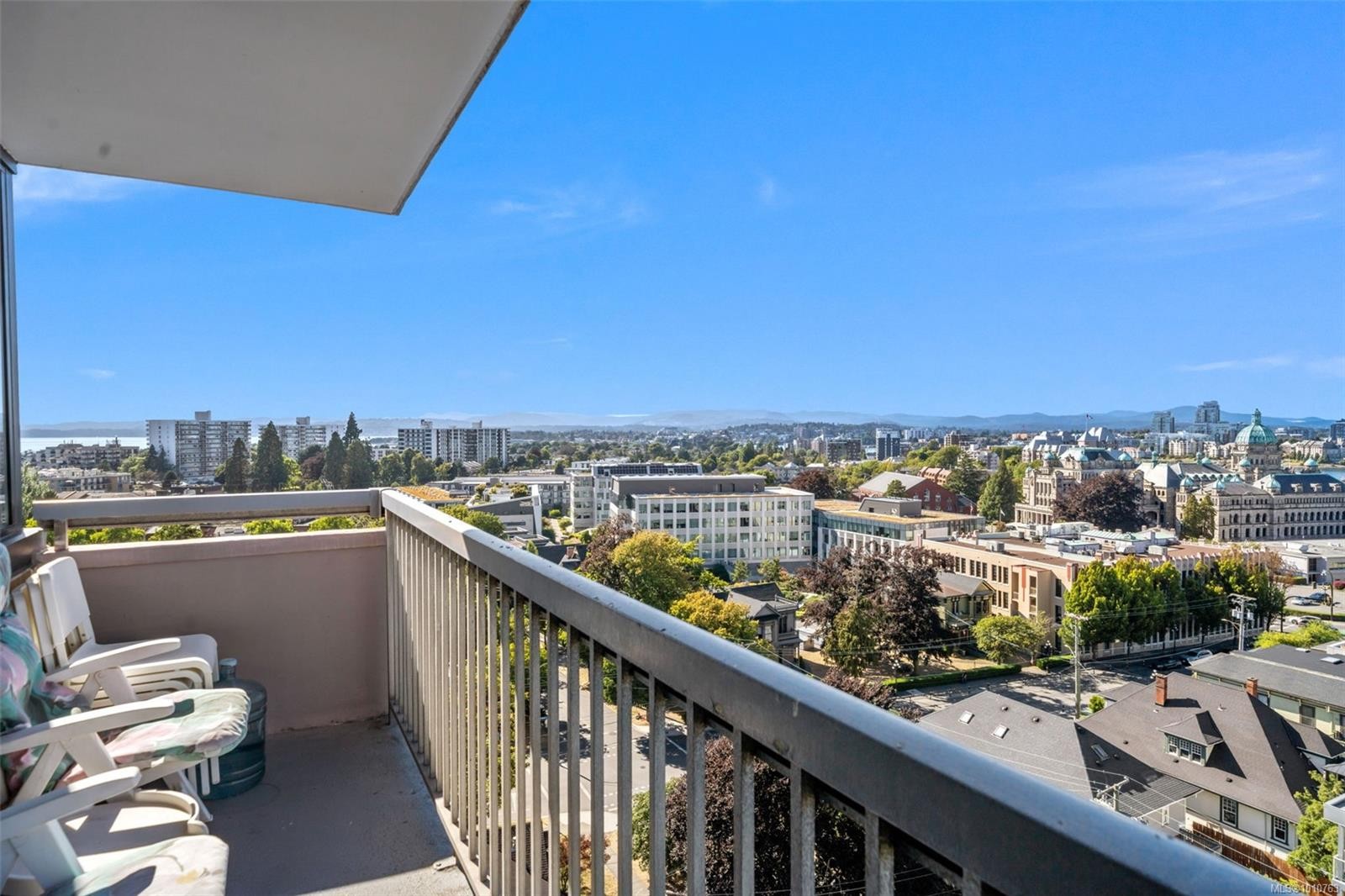









647


Michigan

St, 1101,
Victoria,




BC
V8V 1S9

