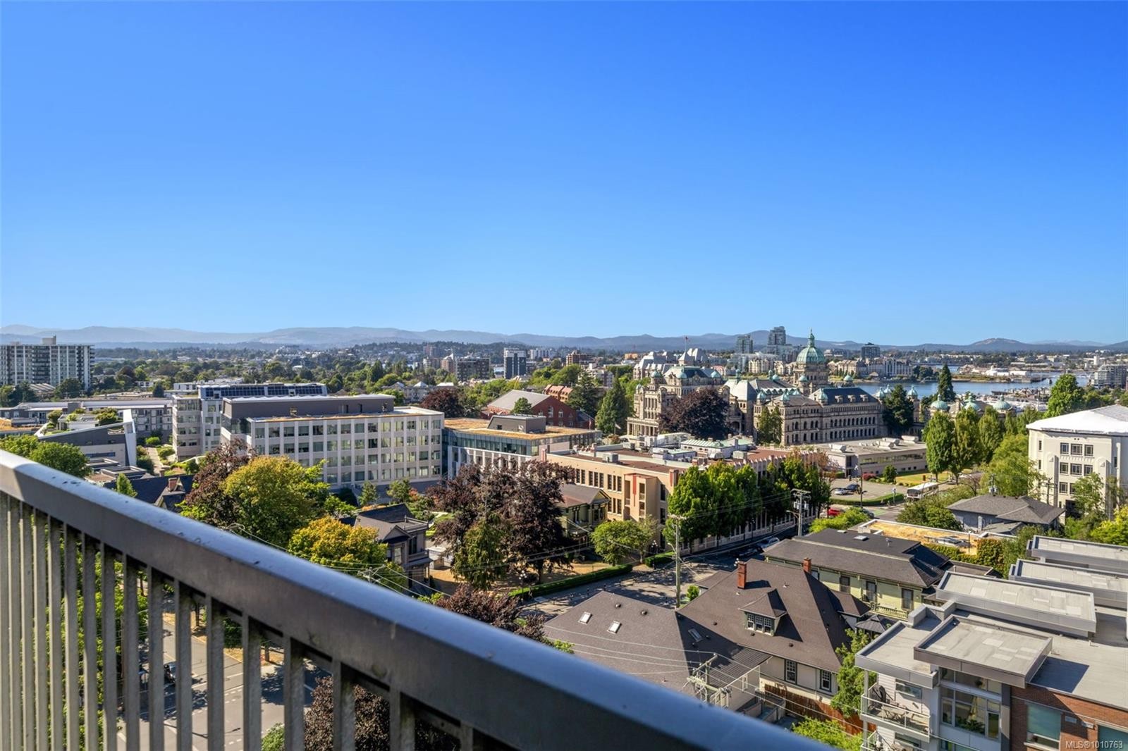









647


Michigan

St, 1101,
Victoria,




BC
V8V 1S9

