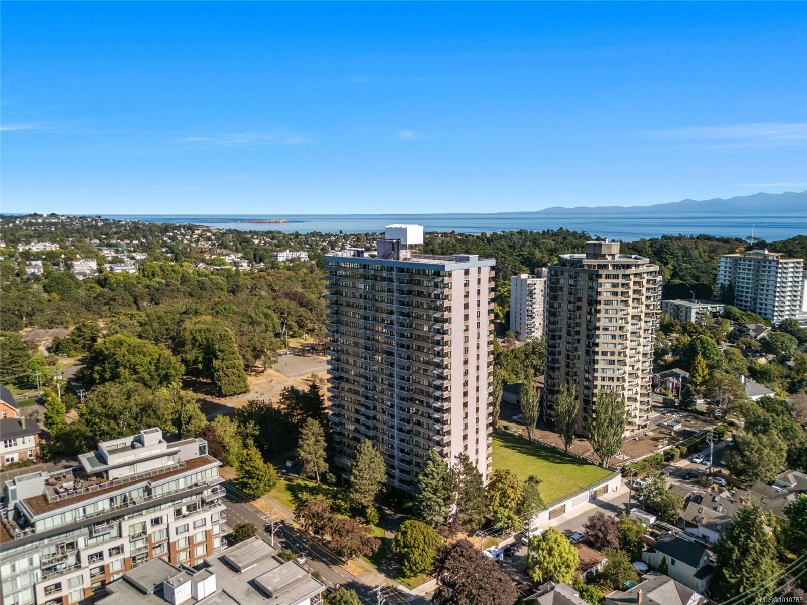 









647


Michigan

St, 1101,
Victoria,




BC
V8V 1S9

