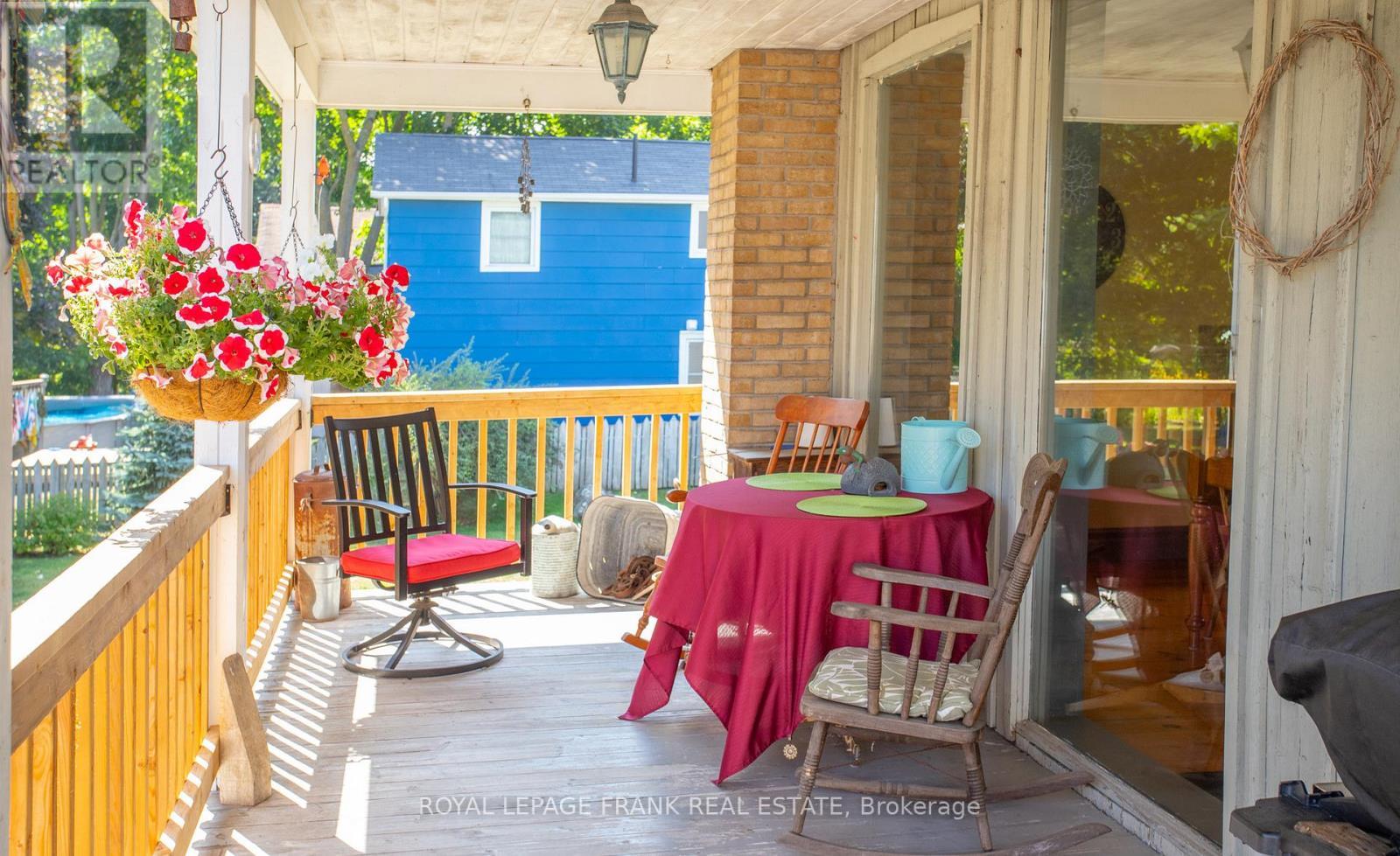 












1188 CRAGG ROAD

,
Scugog,




Ontario
L0C1B0

