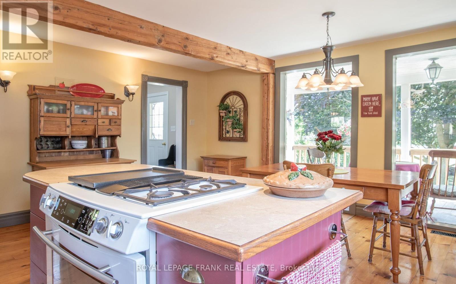 












1188 CRAGG ROAD

,
Scugog,




Ontario
L0C1B0

