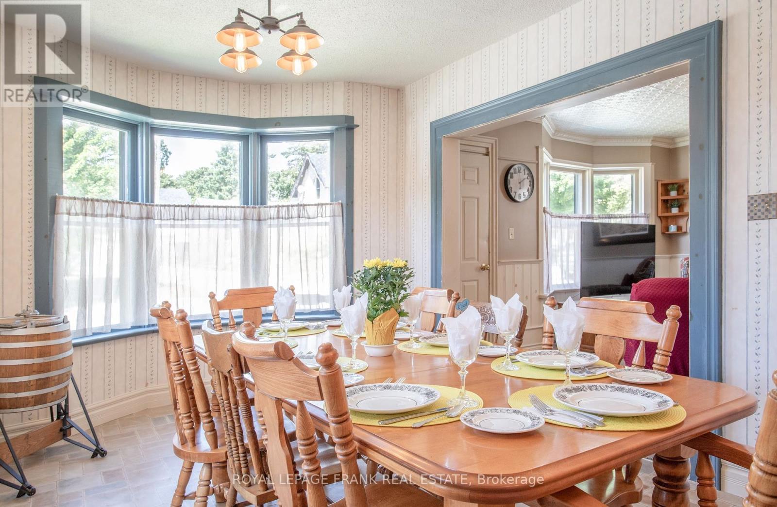 












1188 CRAGG ROAD

,
Scugog,




Ontario
L0C1B0

