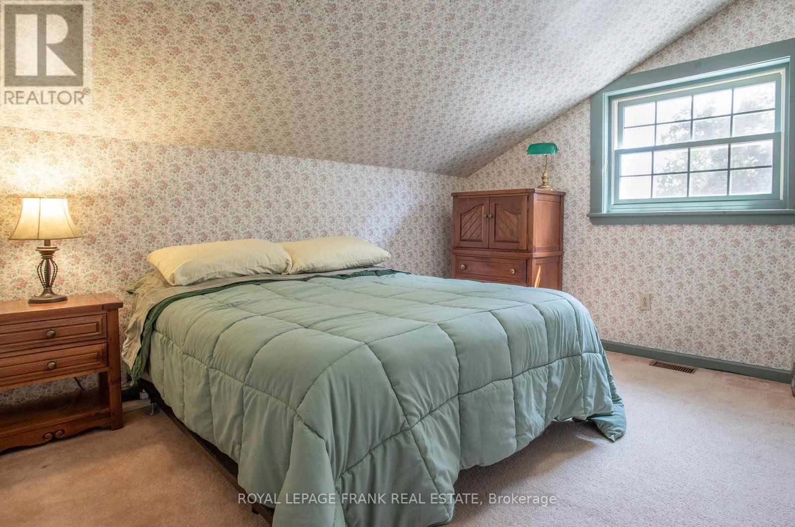 












1188 CRAGG ROAD

,
Scugog,




Ontario
L0C1B0


