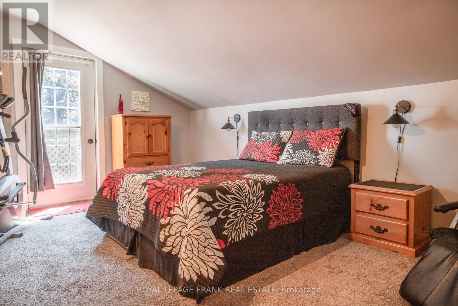 












1188 CRAGG ROAD

,
Scugog,




Ontario
L0C1B0

