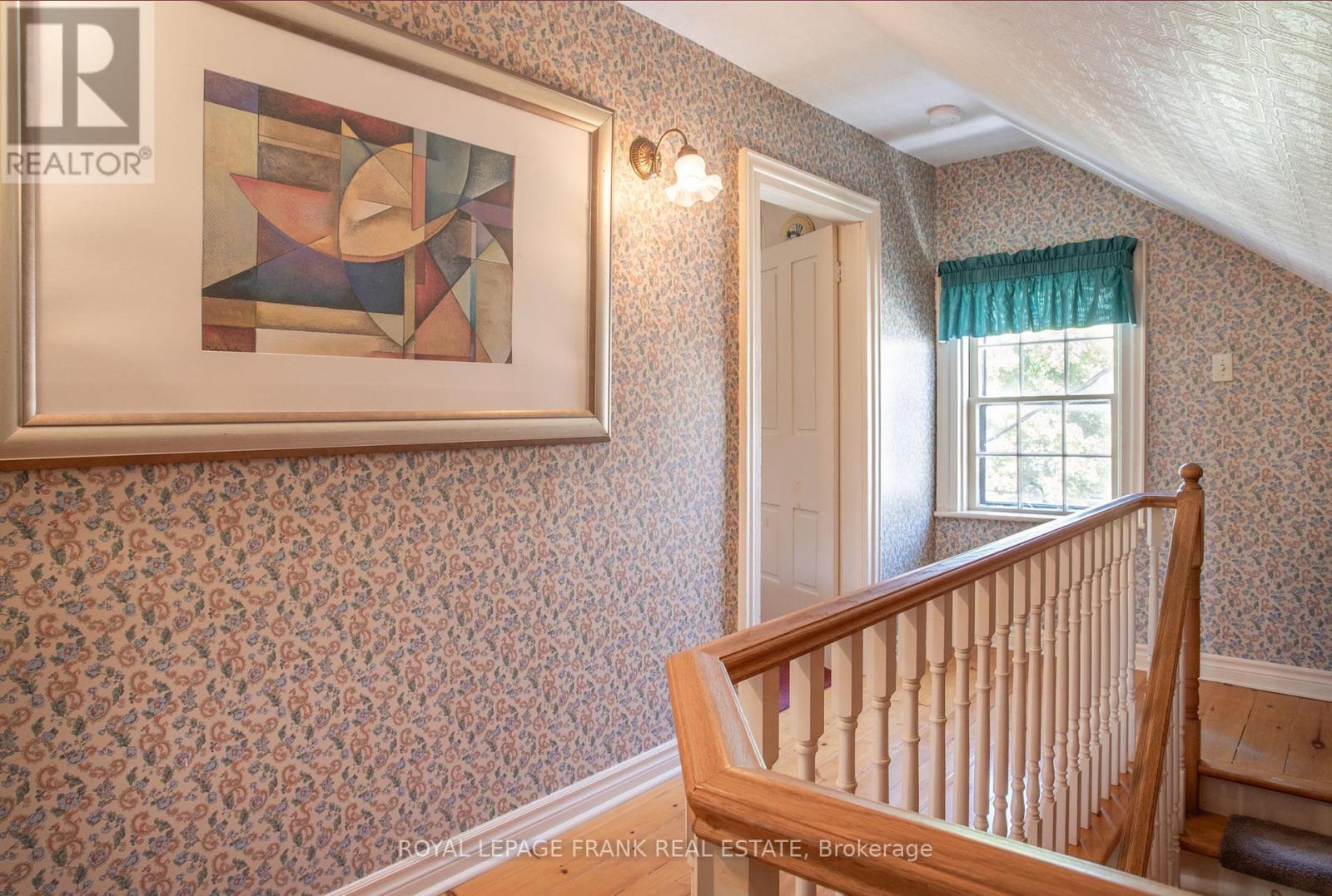 












1188 CRAGG ROAD

,
Scugog,




Ontario
L0C1B0

