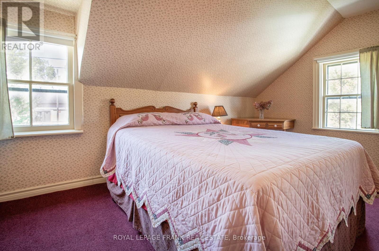 












1188 CRAGG ROAD

,
Scugog,




Ontario
L0C1B0

