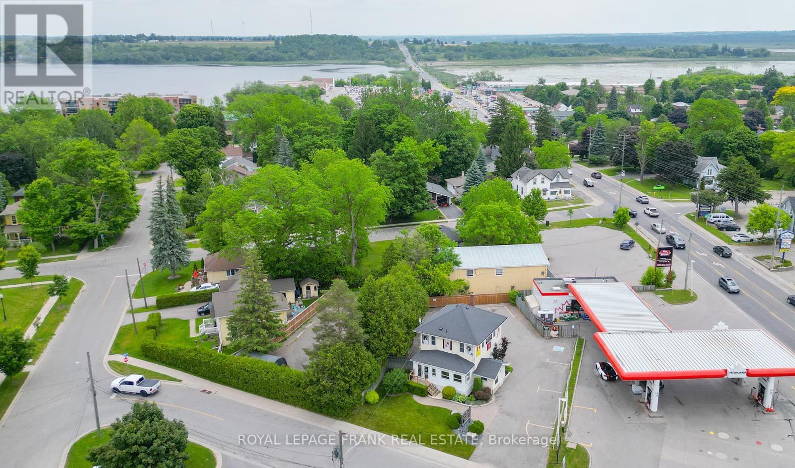 












25 WILBUR AVENUE

,
Scugog (Port Perry),







Ontario
L9L1J4

