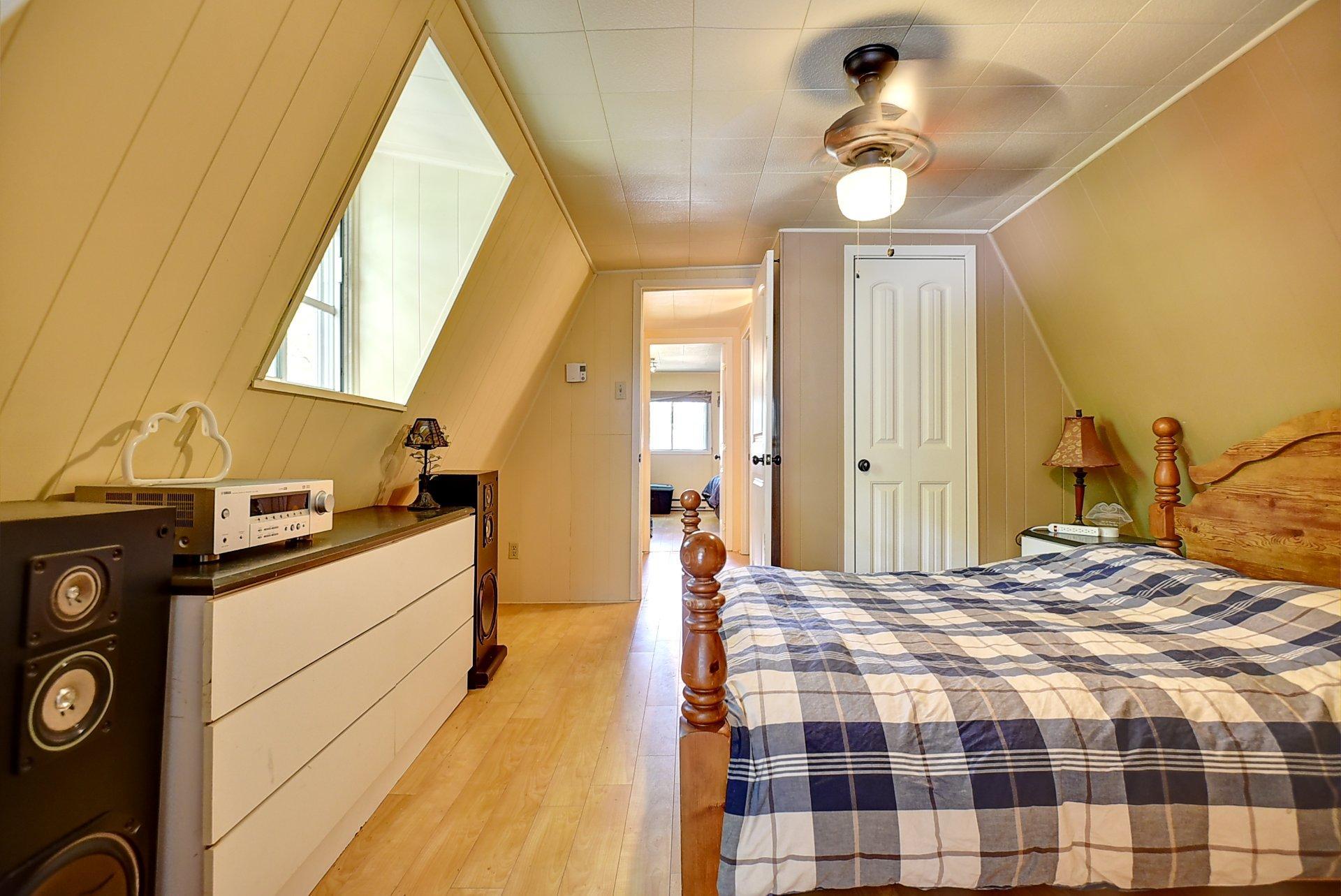 









231


Rue Béram

,
L'Épiphanie,




QC
J5X3J8

